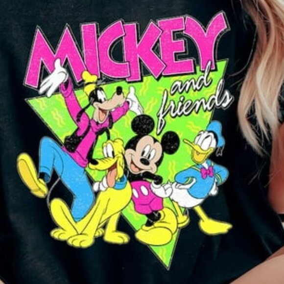 Disney Mickey And Friends Group Shot Neon Portrait Shirt, Disneyland Family 05 - Picture 2 of 5